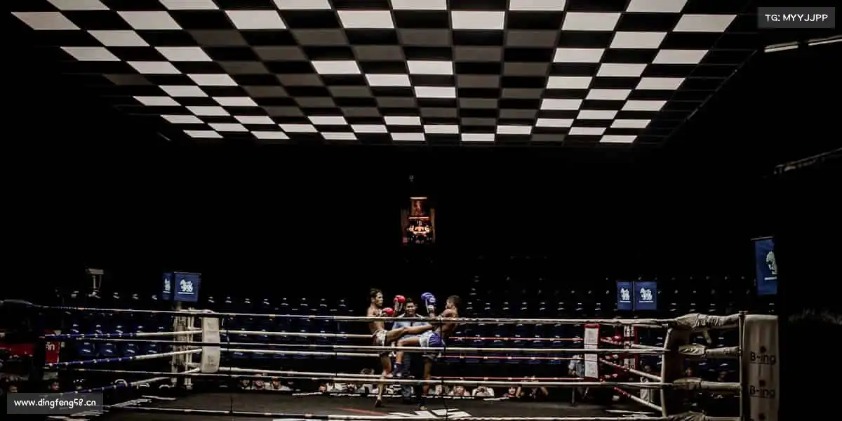 必一运动🎾挥动球拍,掌控全场!体育的热血,就在每一次全力以赴中迸发💥